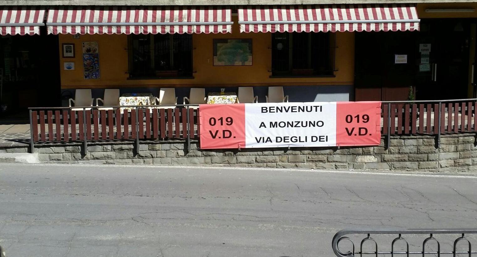 R&B Ostello Degli Dei Монцуно Экстерьер фото